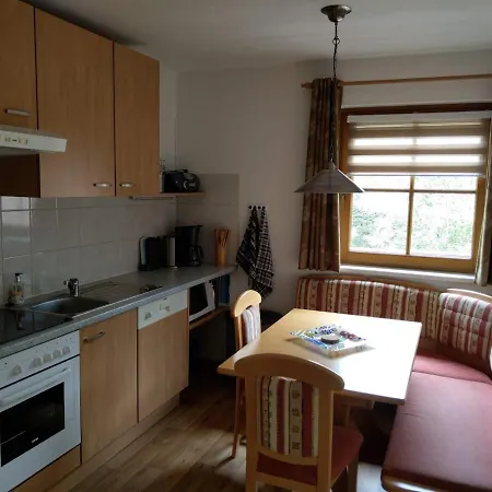 Landhaus Schober Apartment Grosskirchheim